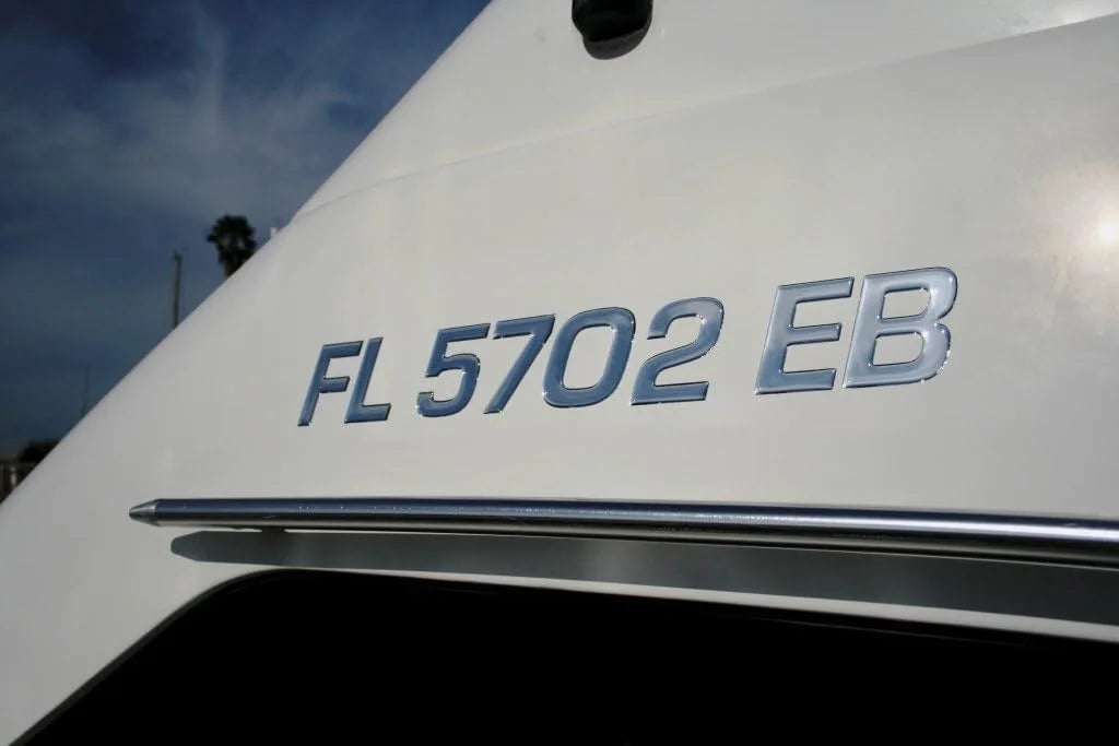vessel & Jetski Registration Numbers - Domed/Raised Decal (16 Pcs) Plain Chrome/SURF Series Font Style