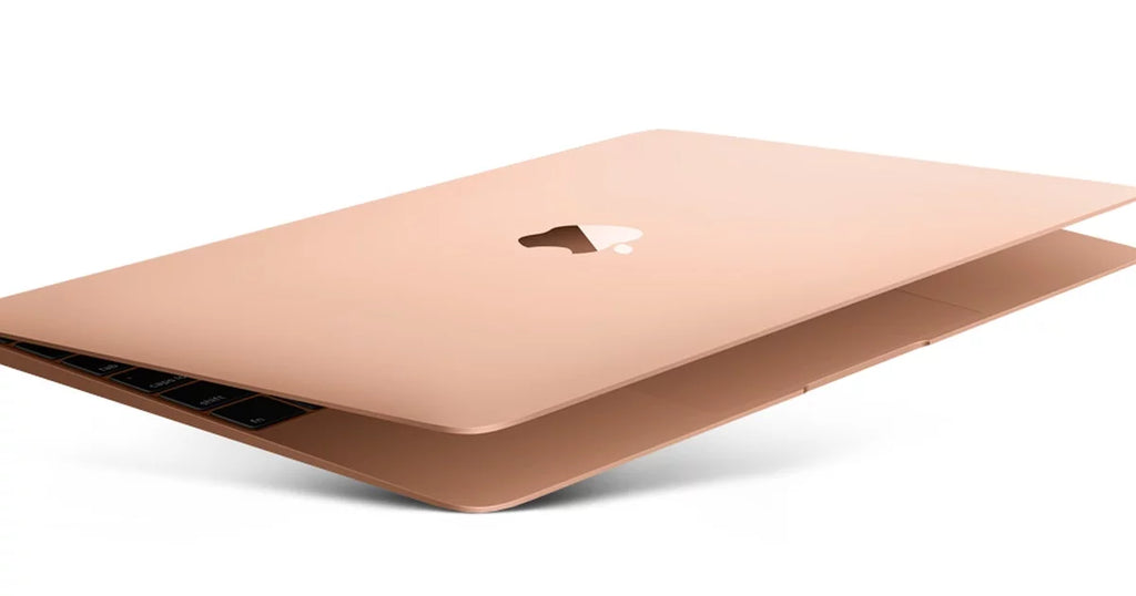 MacBook Air "Core i3" 1.1 GHz 13" 8GB RAM 256 GB SSD, 2020, Excellent condition, new case and  wireless mouse